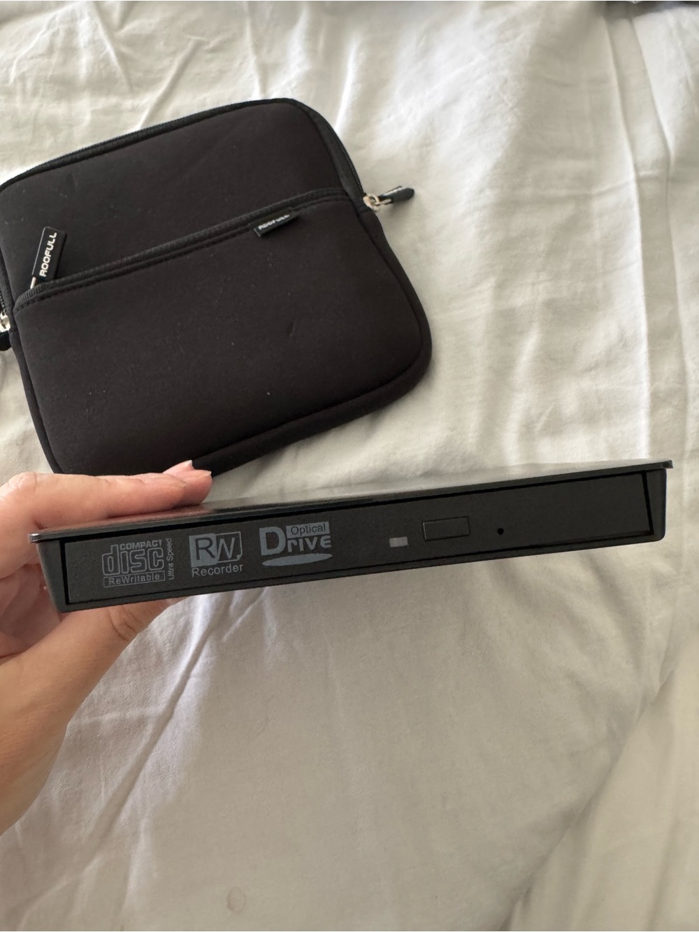 Portable External DVD/CD Drive - Picture 3 of 7